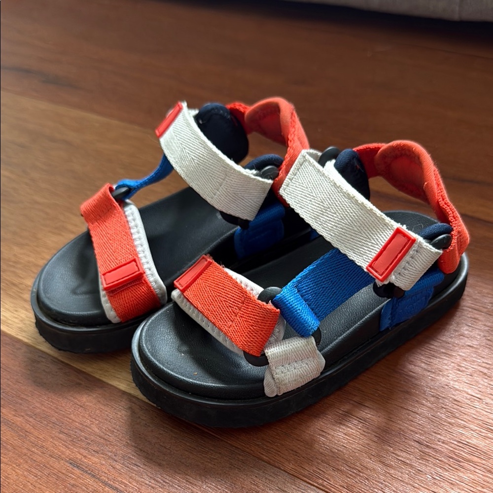GAP Red and White Sporty Sandals with Adjustable Straps